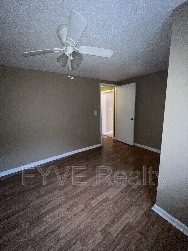 Foto del edificio - 2113 Bradham Rd