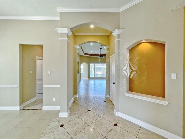 Building Photo - 14310 Dunrobin Way