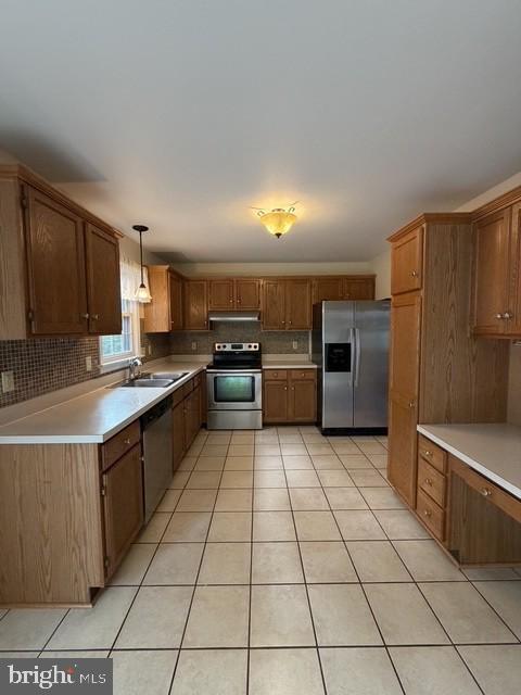 Building Photo - 917 Chowning Dr