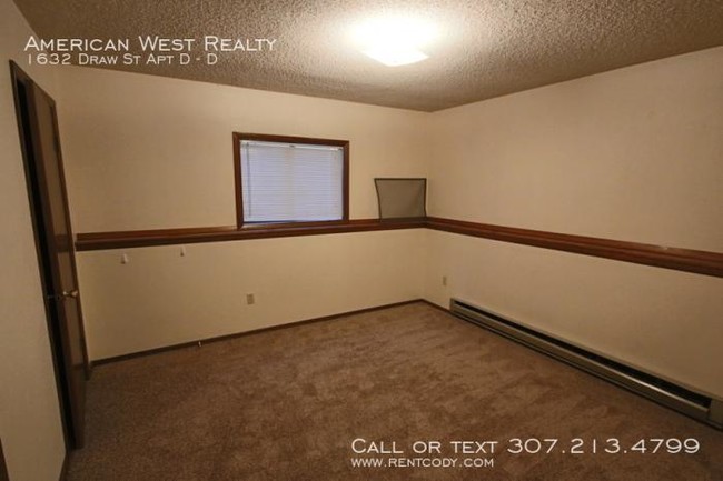 Building Photo - 2 bedroom in Cody WY 82414