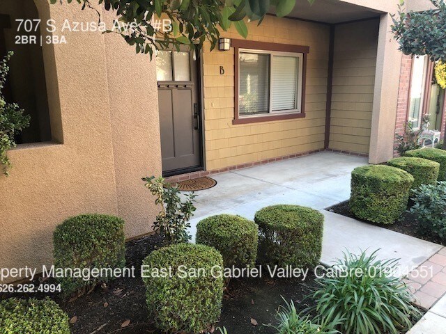 Foto principal - 707 S Azusa Ave