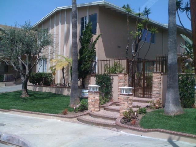 Building Photo - 841 Glenway Dr