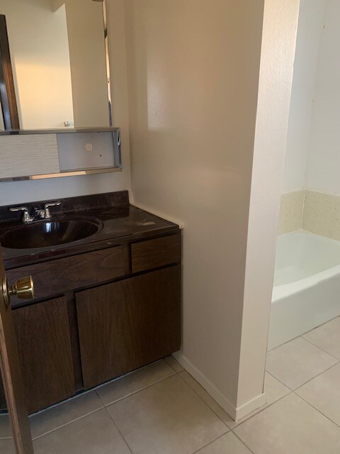 Foto del edificio - 2220 E Murray Holladay Rd