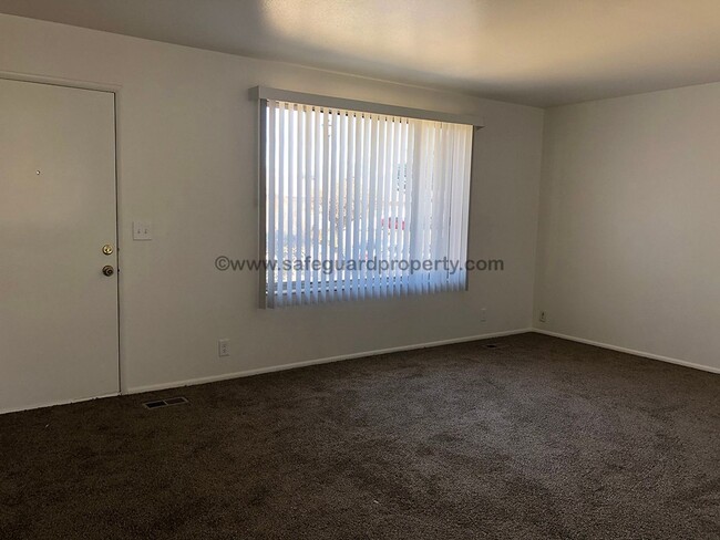 Foto del edificio - Charming 3 Bedroom Home in Taylorsville