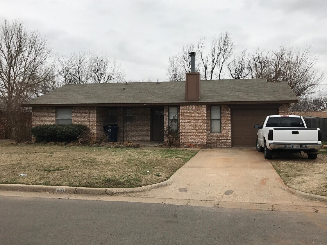 Foto principal - 404 Leslie Dr