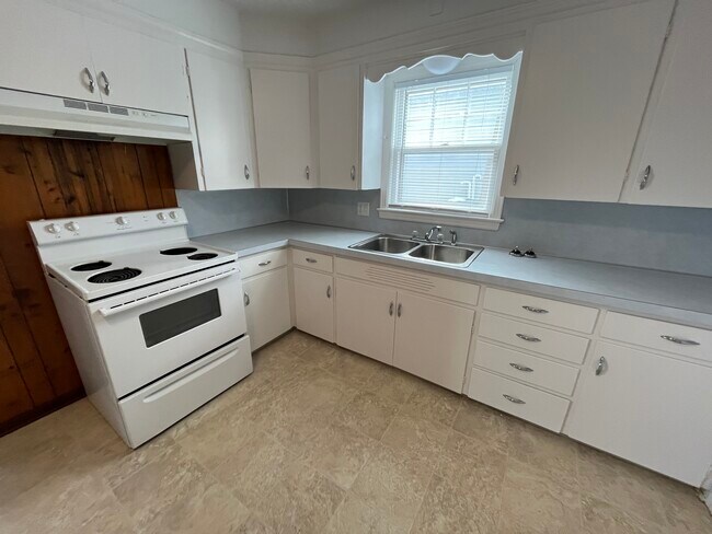 Foto del edificio - 615 Washington Ave