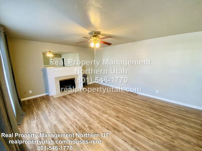 Building Photo - 5 Bedroom 2 Bath Rambler Now Available in ...