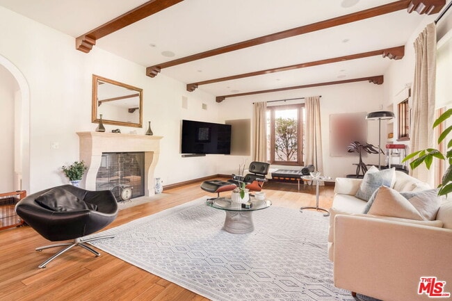 Foto del edificio - 604 Alta Dr