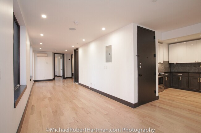 Foto del edificio - 562 4th Ave