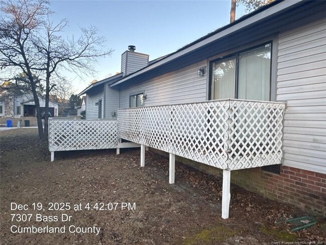 Building Photo - 7307 Bass Dr