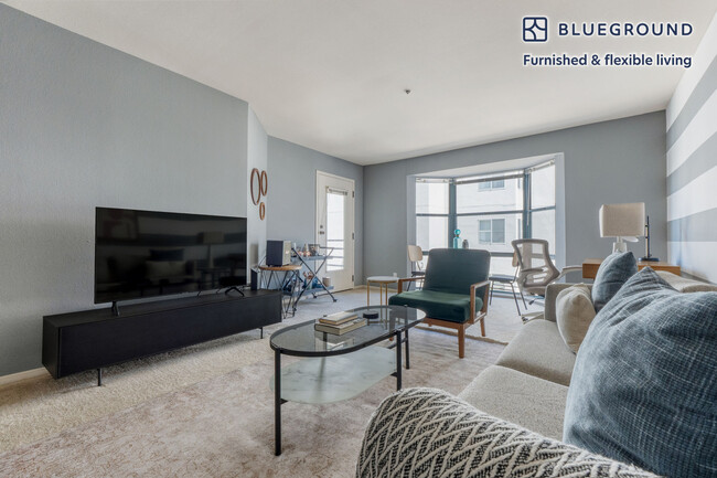 Building Photo - 1 Bayside Village Pl