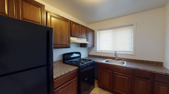 Foto del edificio - 4951 G St SE