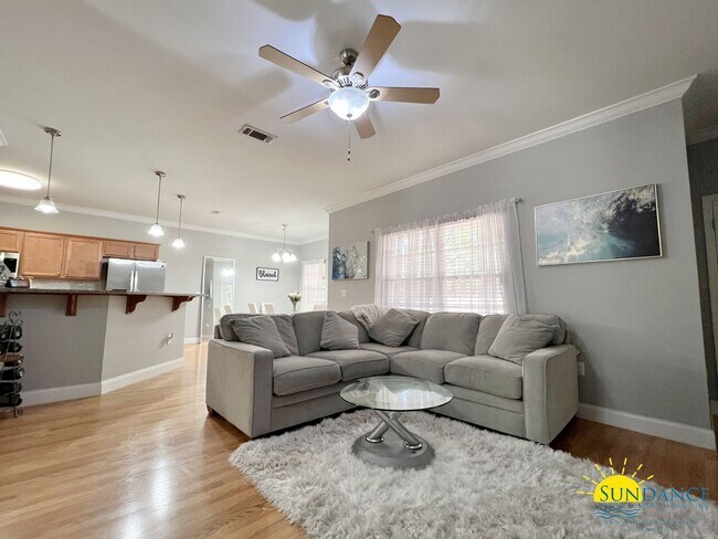 Building Photo - Beautiful 4 Bedroom Home in Niceville!