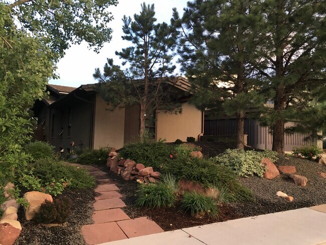 Photo - 3400 Longwood Ave Apartments