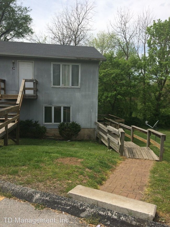 513 E Mt Vernon St, Nixa, MO 65714 Apartment for Rent in Nixa, MO