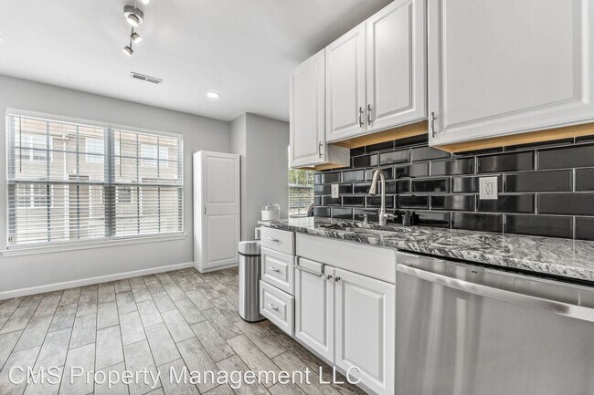 Building Photo - 3 br, 2.5 bath House - 42 Rojewski Way