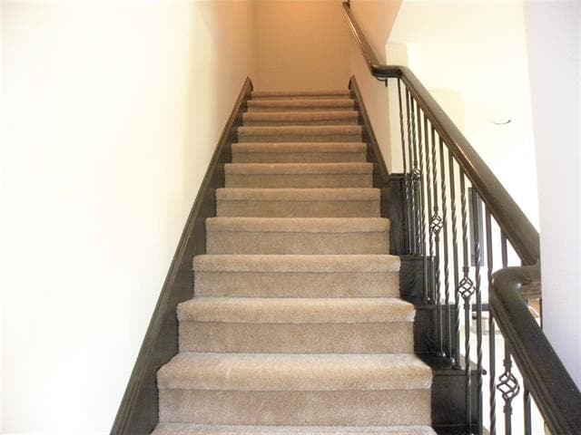 Building Photo - 4626 Ladyfern Way