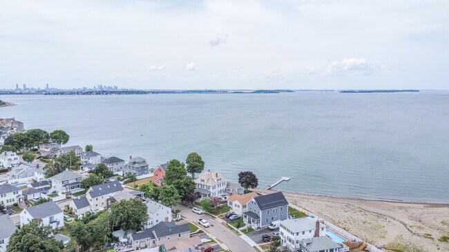 Foto del edificio - 338 Sea St