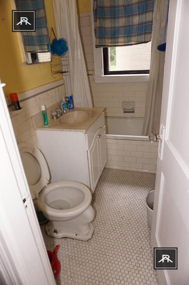Building Photo - 1 bedroom in Brighton MA 02135