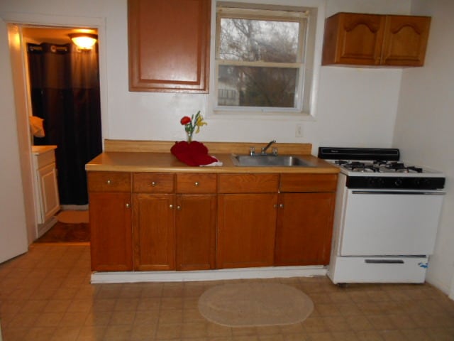 Building Photo - 1723 Hall Ave