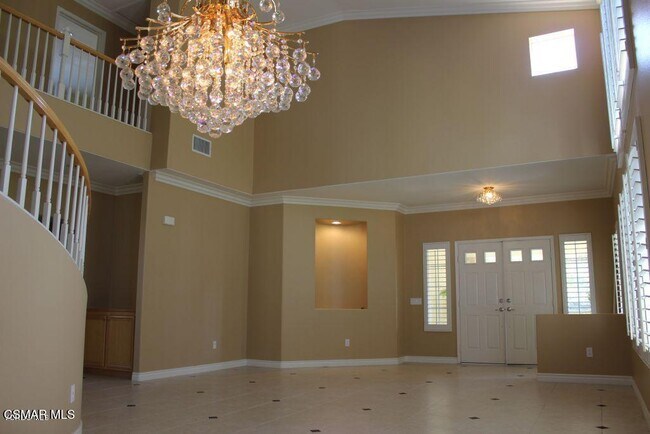 Building Photo - 2033 Yellowthroat Pl