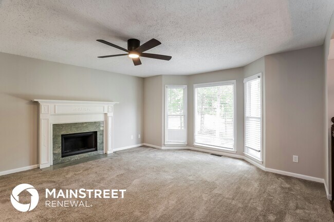 Foto del edificio - 300 Ladora Dr