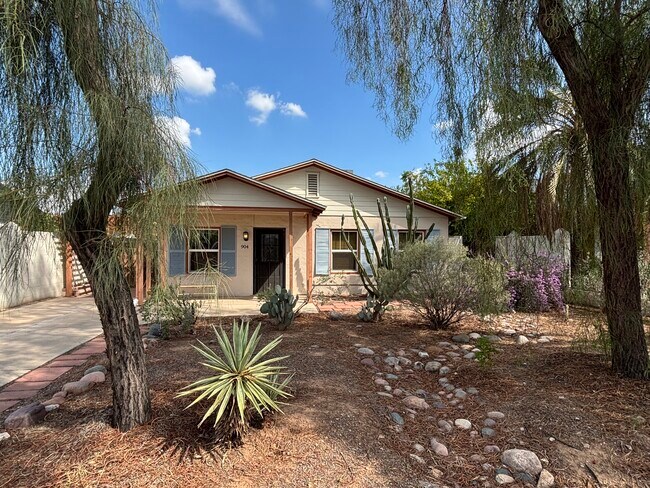 Foto del edificio - 904 E Fairmount Ave