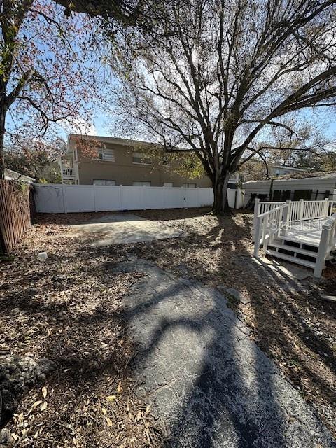 Building Photo - 1587 Scranton Ave