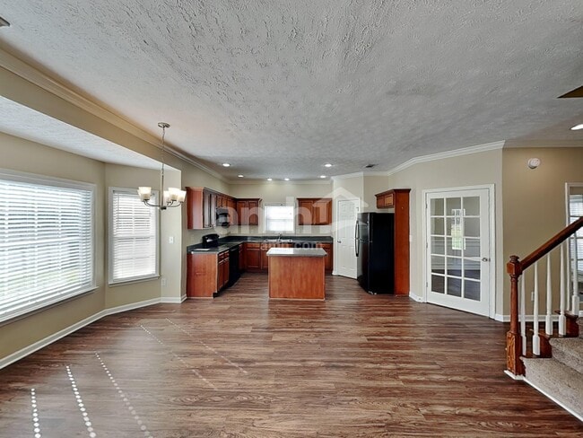 Building Photo - 2018 Fiona Way