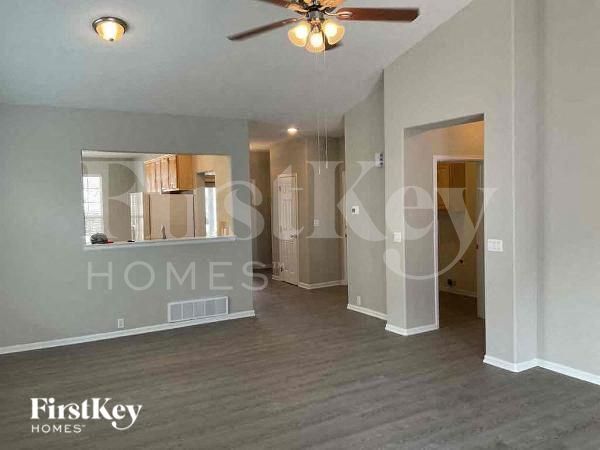 Foto del edificio - 22640 E River Chase Way
