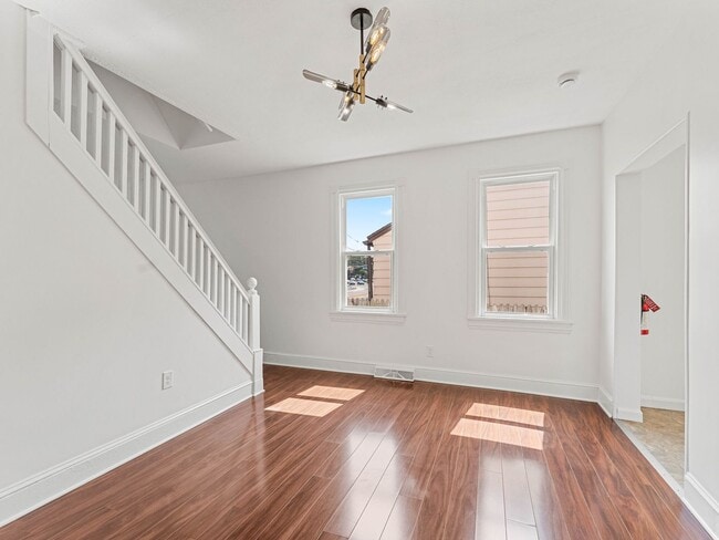 Building Photo - Beautifully Updated 3-Bedroom Home with Spacious Front Porch in Mount Holly