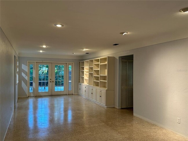 Building Photo - 8253 29th Ave N