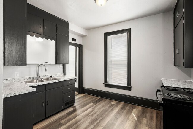 Building Photo - 300 Sherry Street