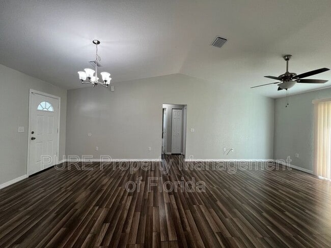 Building Photo - 21 Cypress Loop