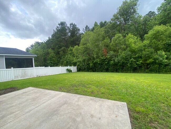 Building Photo - 2 Story Home Located in Dunham Marsh