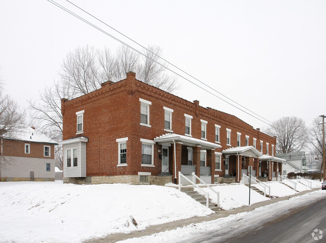 Foto principal - 83-93 Lechner Ave
