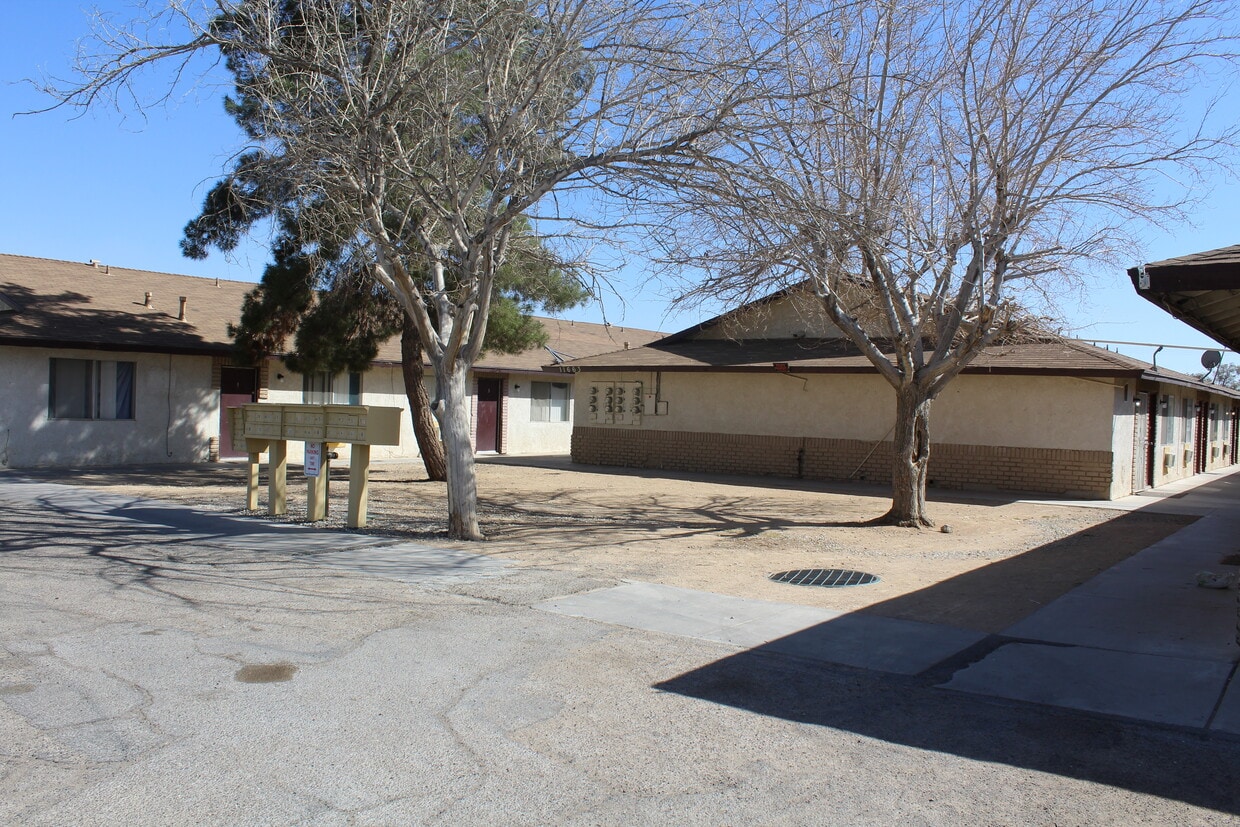 11661 White Ave Unit 8, Adelanto, CA 92301 Apartments 11661 White Ave