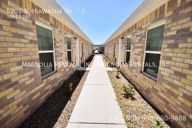 Foto del edificio - 5201 N Hiawatha Dr