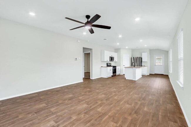 Building Photo - 3264 Onion Crk