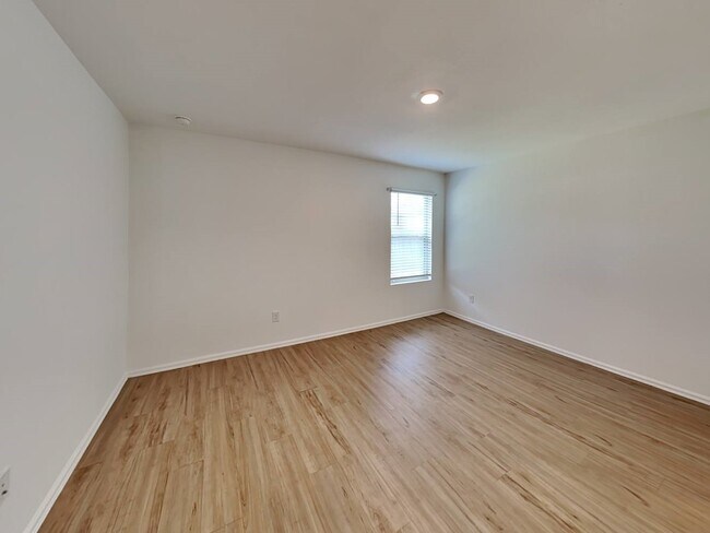 Foto del edificio - 22263 Stoney Ravine Dr