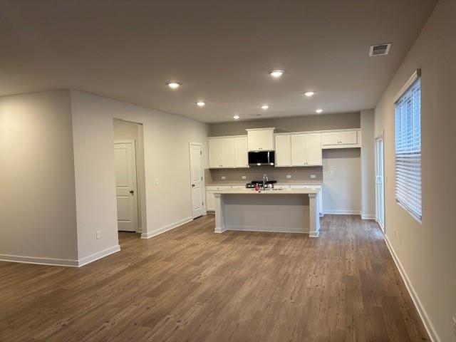 Building Photo - 5423 Aurora Trl