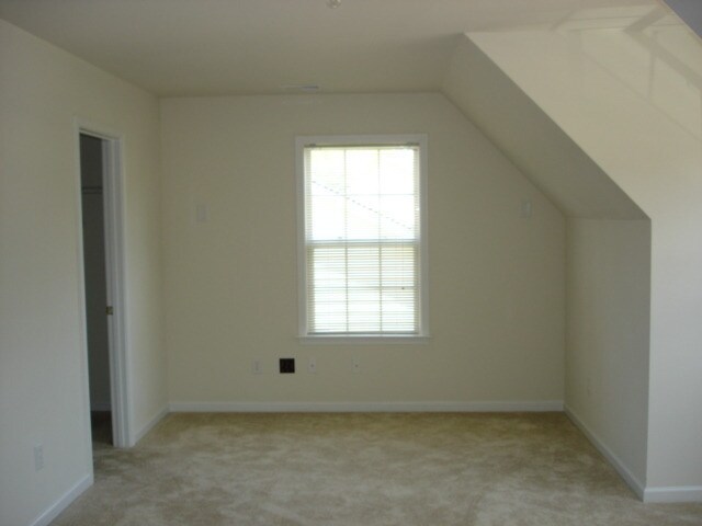 Building Photo - Exclusively Offered by Muse Realty, LLC