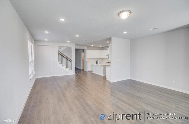 Foto del edificio - 5 br, 3 bath House - 421 Tuscany Drive, Fo...