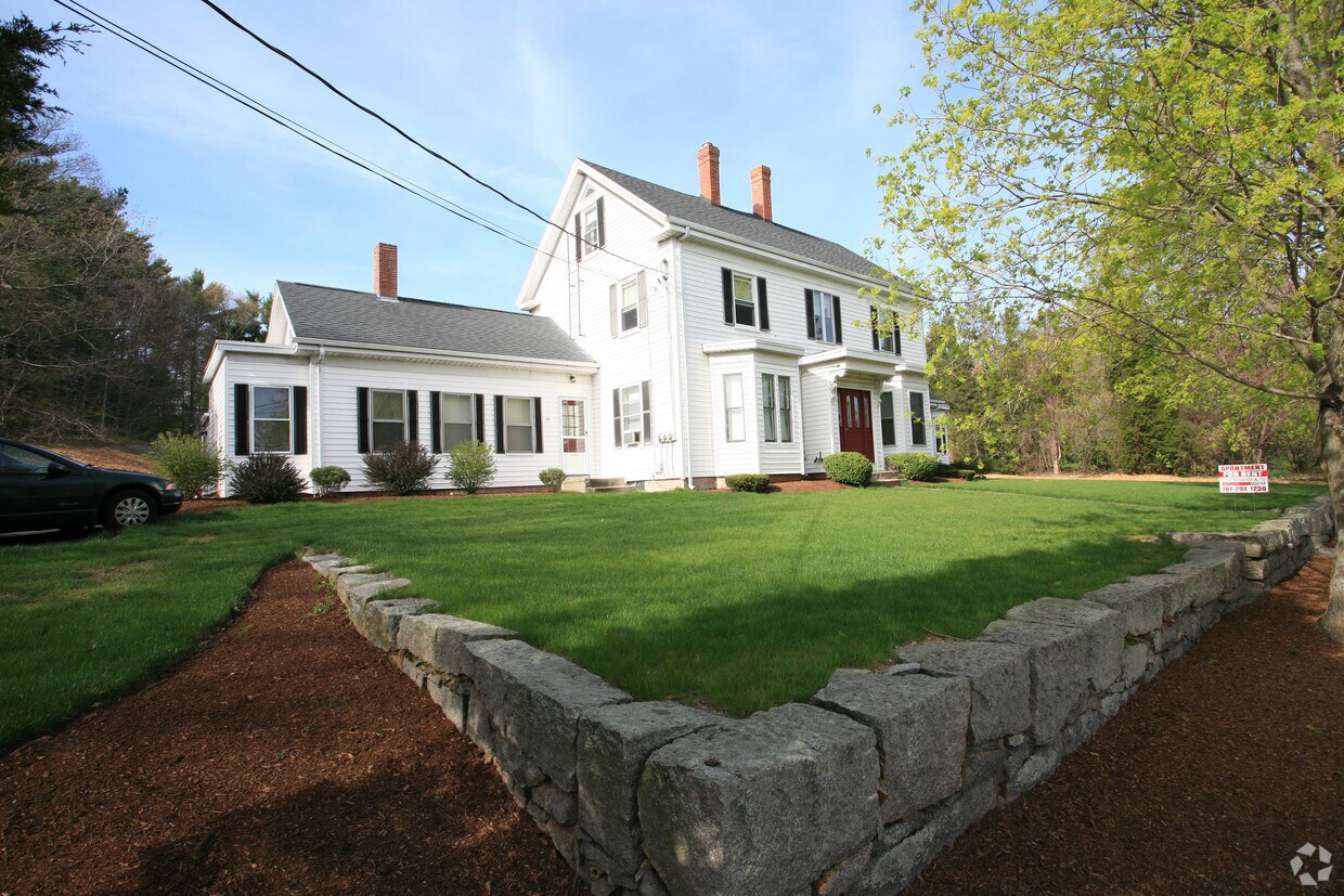 Primary Photo - 26 Pleasant St