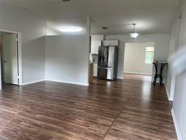 Foto del edificio - 1240 SW 73rd Ave