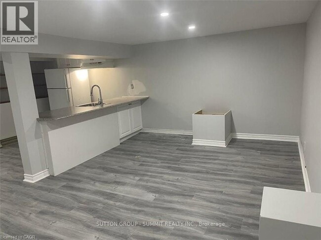 Building Photo - 2257 Hanbury Ct