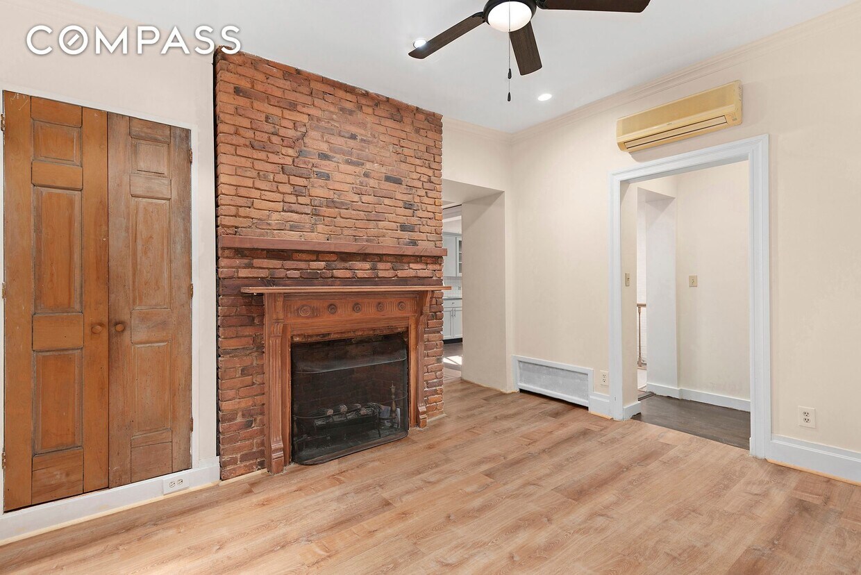 25 Barrow St Unit 1, New York, NY 10014 Apartment for Rent in New York, NY