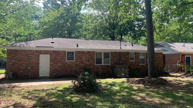 Building Photo - 234 Pitney Rd