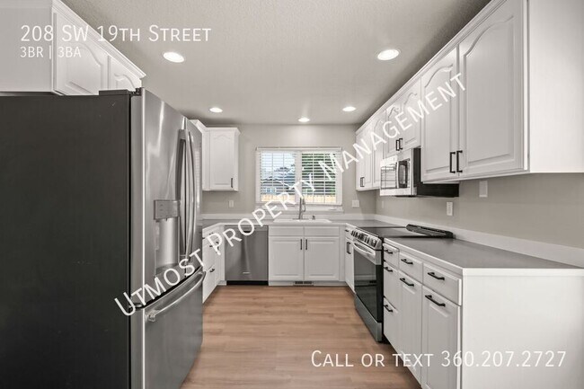 Foto del edificio - 208 SW 19th St