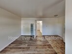 Foto principal - 590 Las Palmas Ave